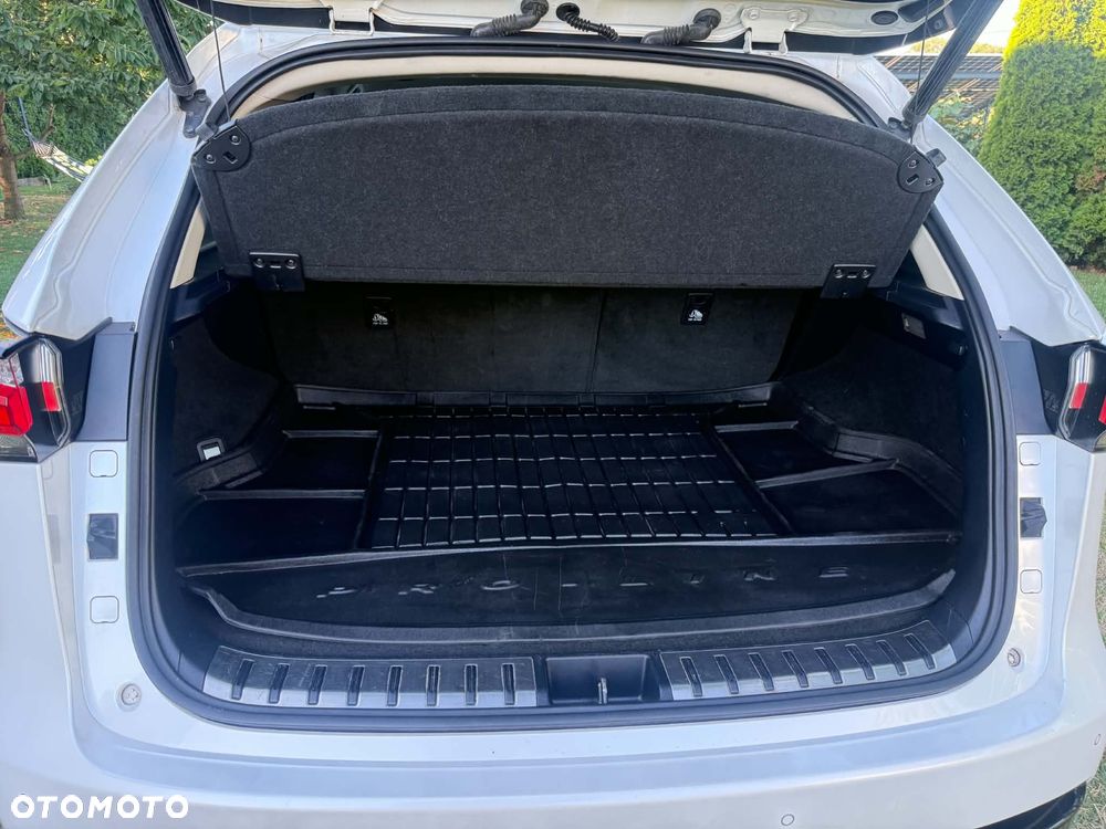 Lexus NX 300h F Impression AWD - 10