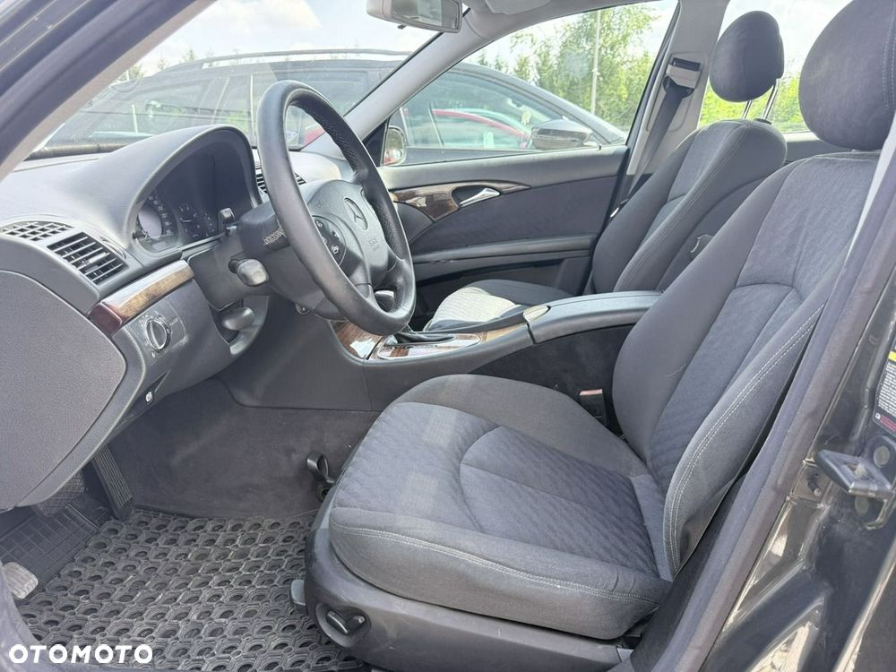 Mercedes-Benz Klasa E 220 CDI Automatik Classic - 12