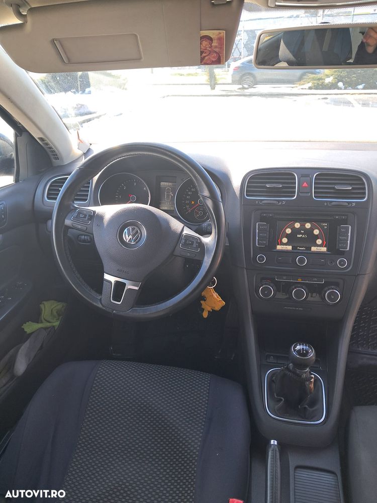 Volkswagen Golf 1.6 TDI DPF BlueMotion - 7