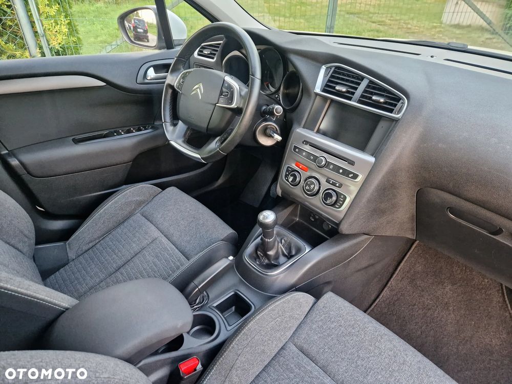 Citroën C4 PureTech 110 Selection - 6