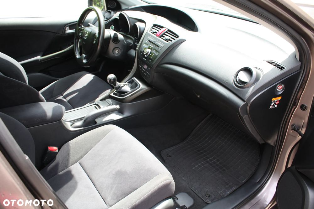 Honda Civic 1.8 Sport - 9