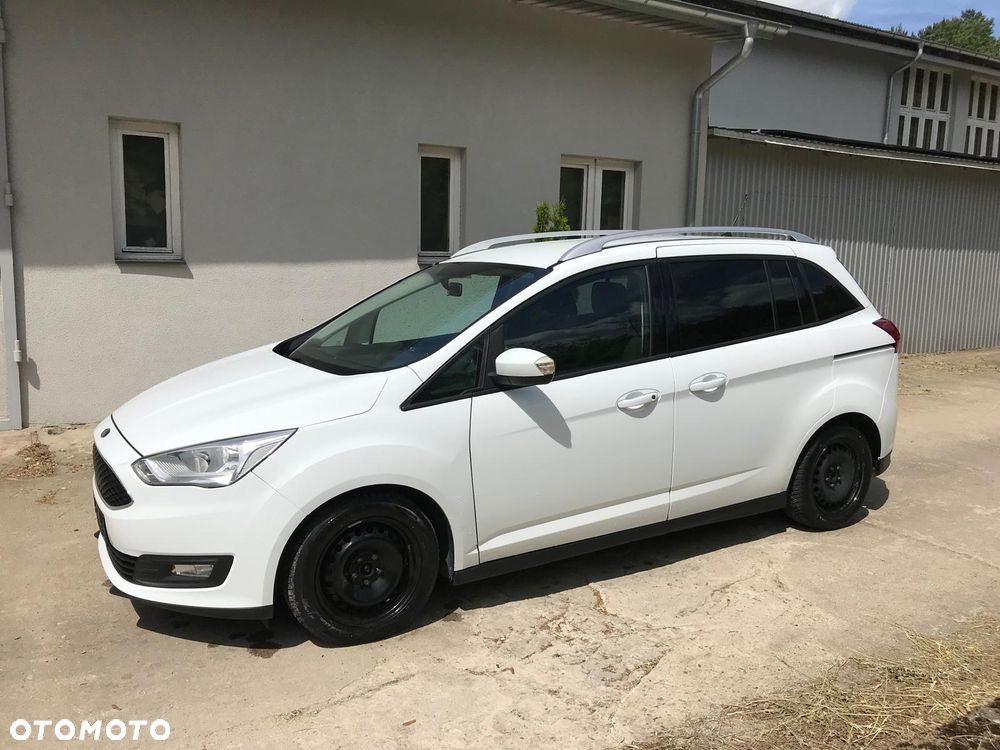 Ford Grand C-MAX - 8