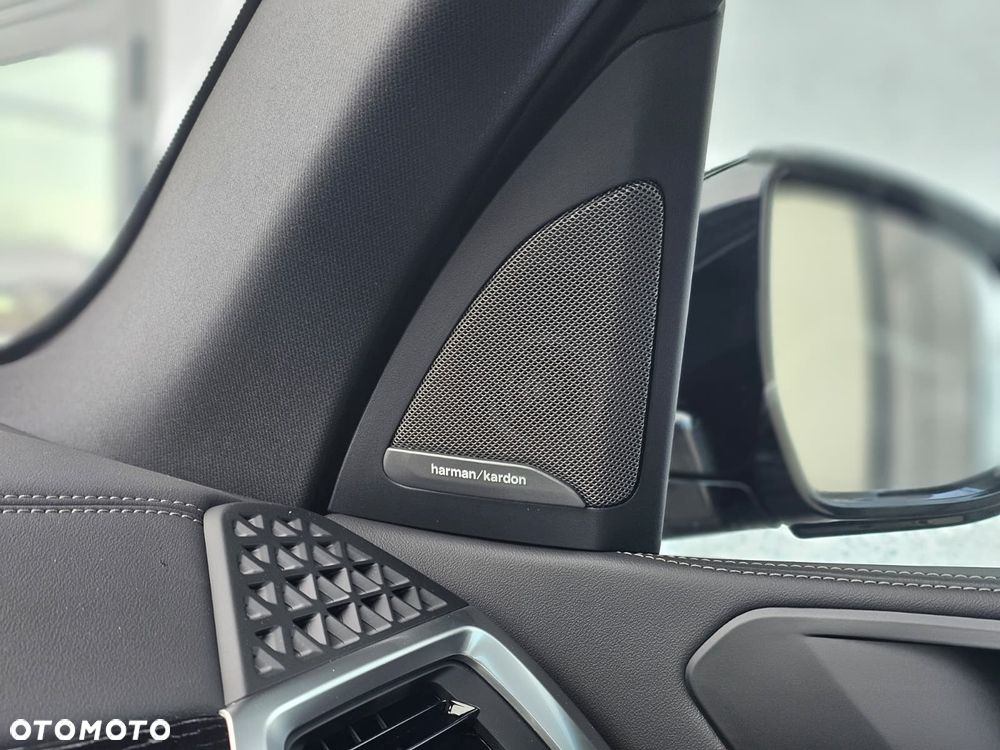 BMW X5 xDrive50e - 33