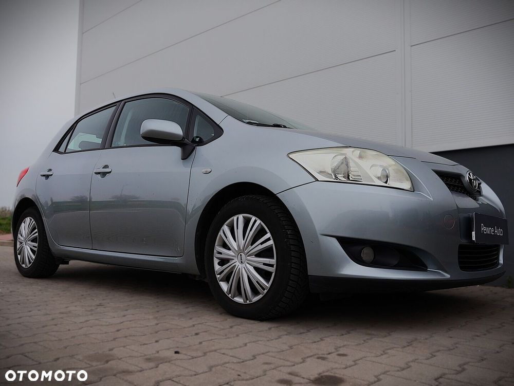 Toyota Auris 1.33 VVT-i Premium - 11
