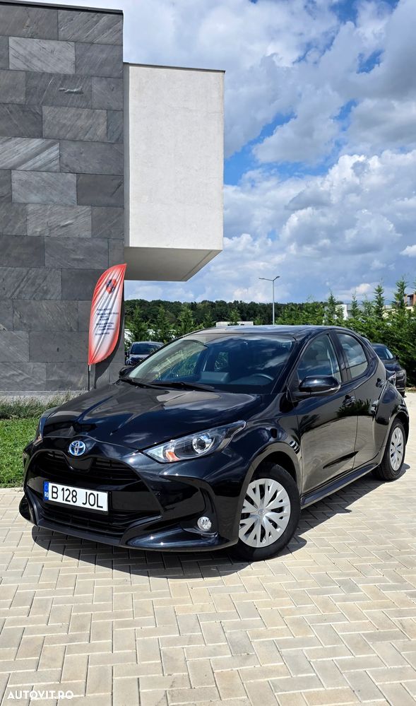 Toyota Yaris 1.5 VVT-i HSD Exclusive Style - 3
