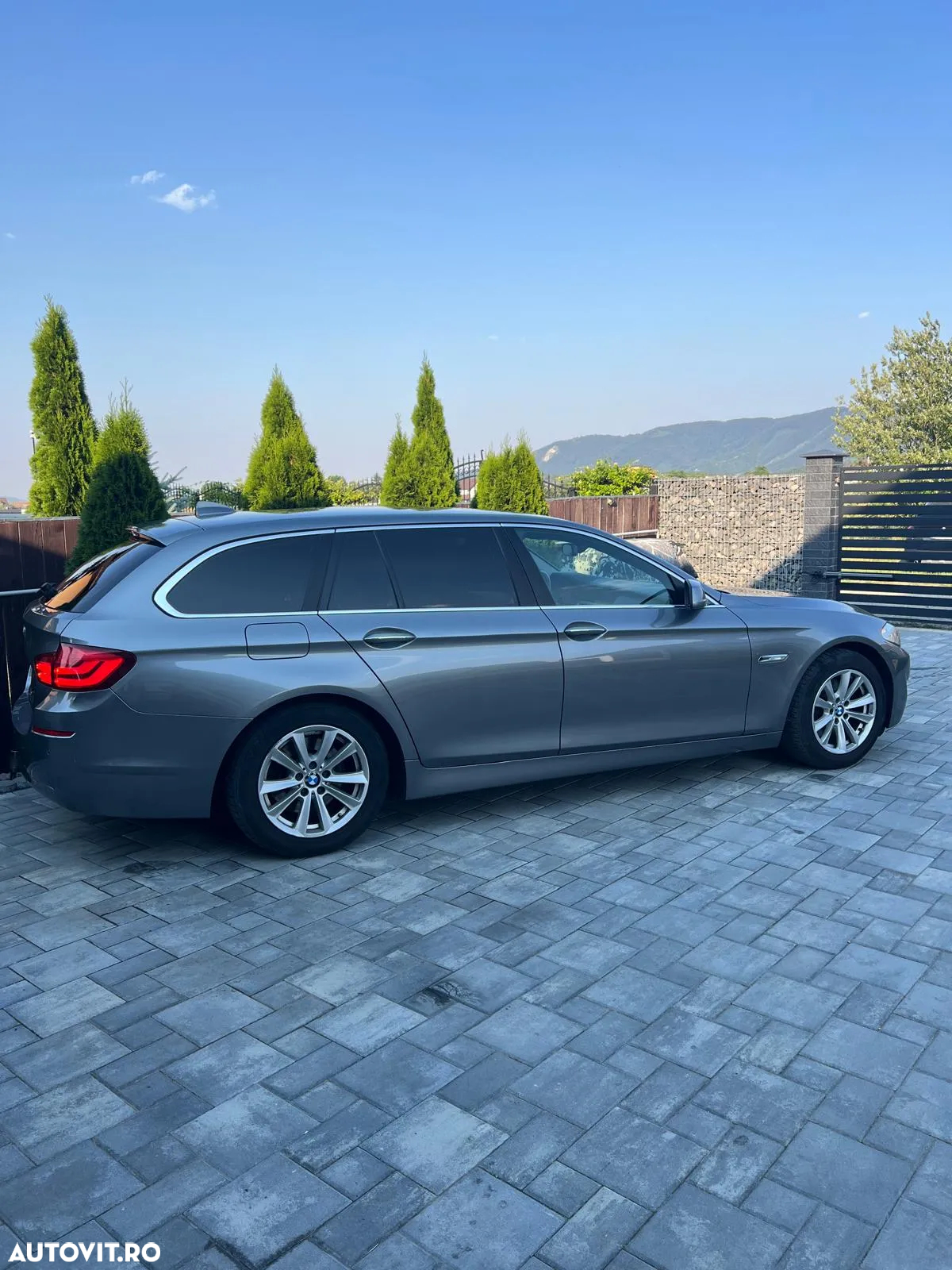 BMW Seria 5 520d - 3