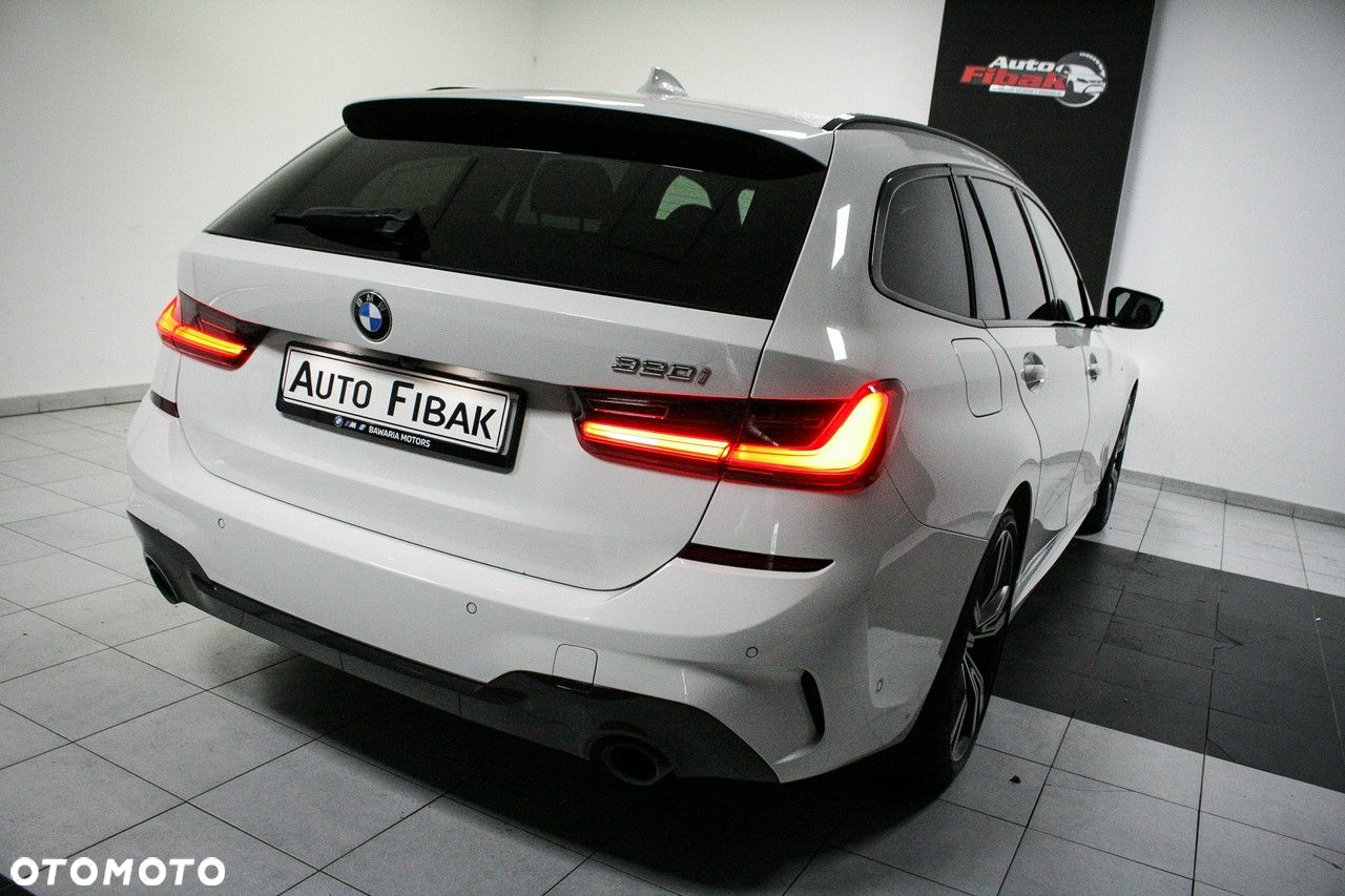 BMW Seria 3 - 11