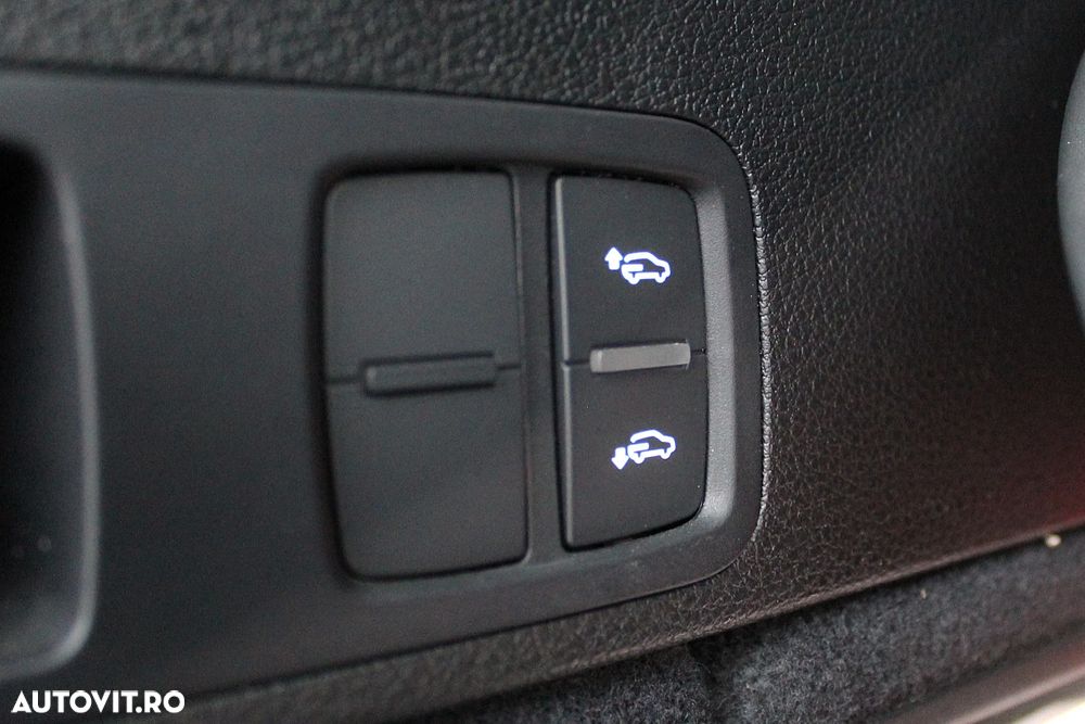 Audi Q5 40 TDI quattro S tronic MHEV Advanced - 36