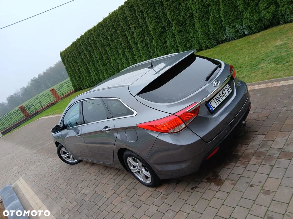 Hyundai i40 1.7 CRDi Comfort + - 7