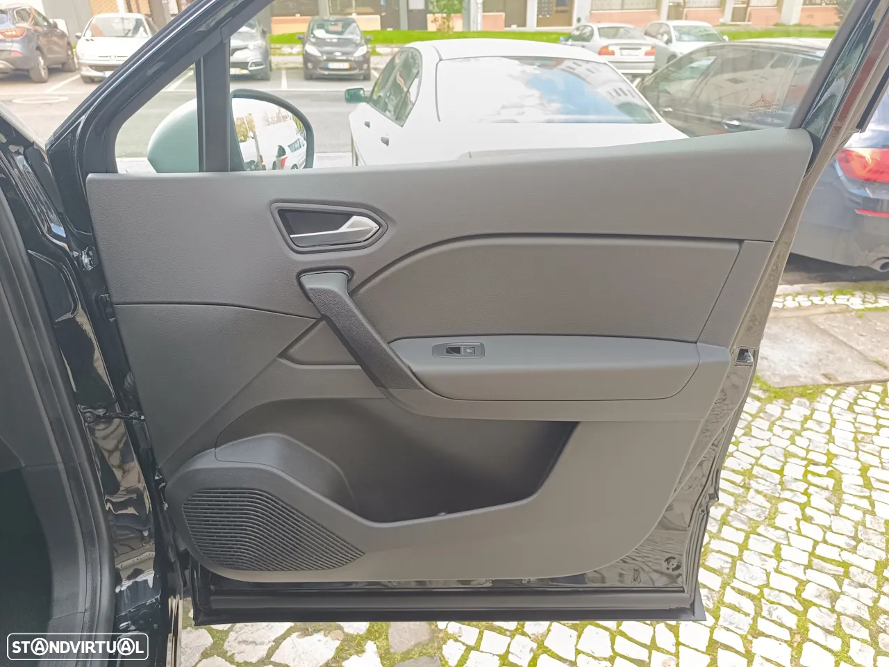 Renault Captur 1.0 TCe Exclusive Bi-Fuel - 30