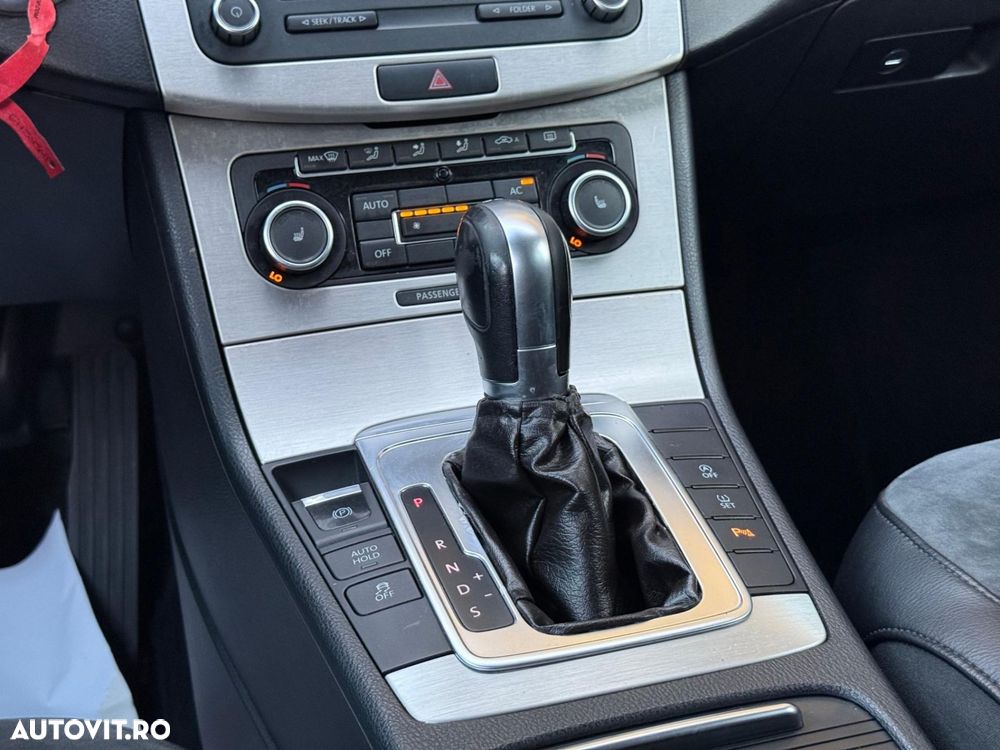 VOLKSWAGEN Passat 2012 — imagine 9