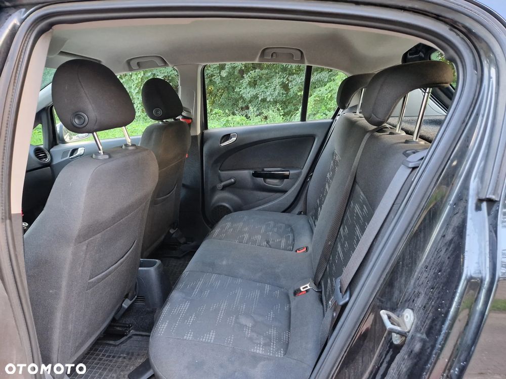 Opel Corsa 1.2 16V Enjoy - 11