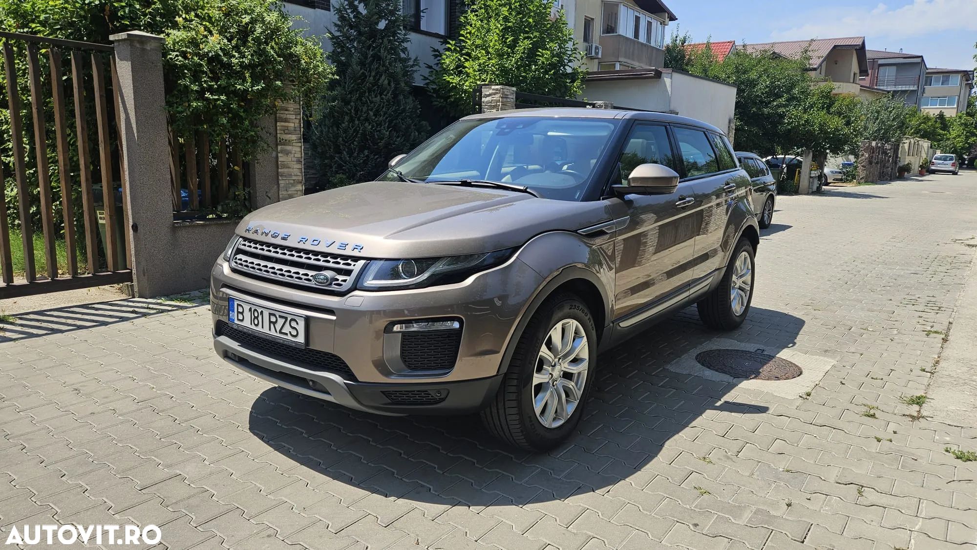 Land Rover Range Rover Evoque 2.0 D165 MHEV Bronze Collection - 1