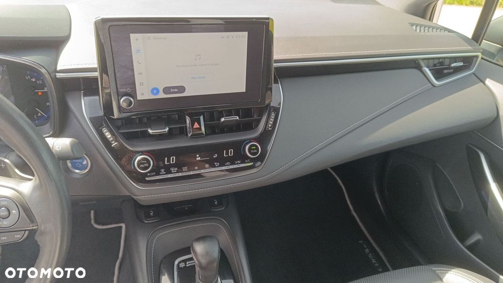 Toyota Corolla - 16
