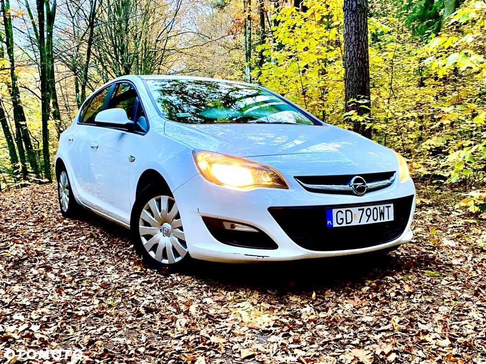 Opel Astra 1.3 CDTI DPF Active - 1