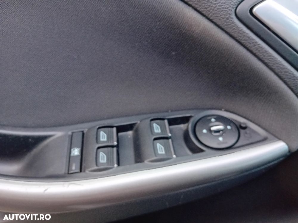 Ford Focus 1.0 EcoBoost Start Stop Titanium - 16