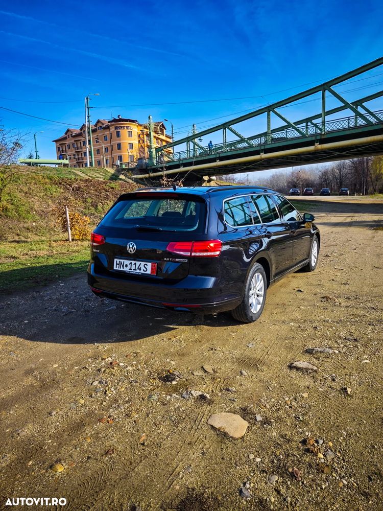 Volkswagen Passat Variant 2.0 TDI SCR 4Motion DSG Comfortline - 13