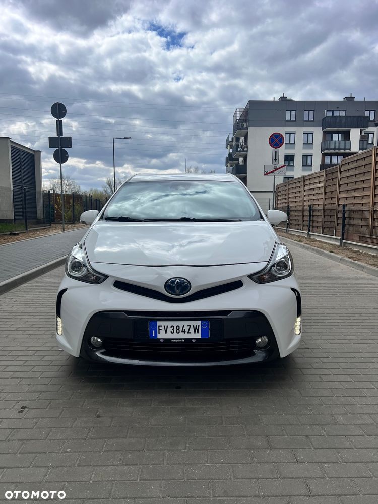 Toyota Prius+ (Hybrid) Comfort - 2