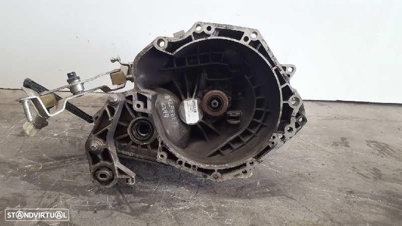 CAIXA DE VELOCIDADES OPEL CORSA C - 1