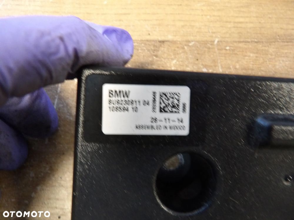 BMW - F20,F21 - WZMACNIACZ ANTENY - MODULATOR - 9230911 - 2