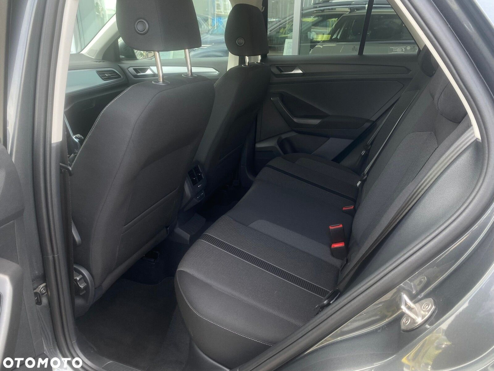 Volkswagen T-Roc 1.0 TSI Life - 26