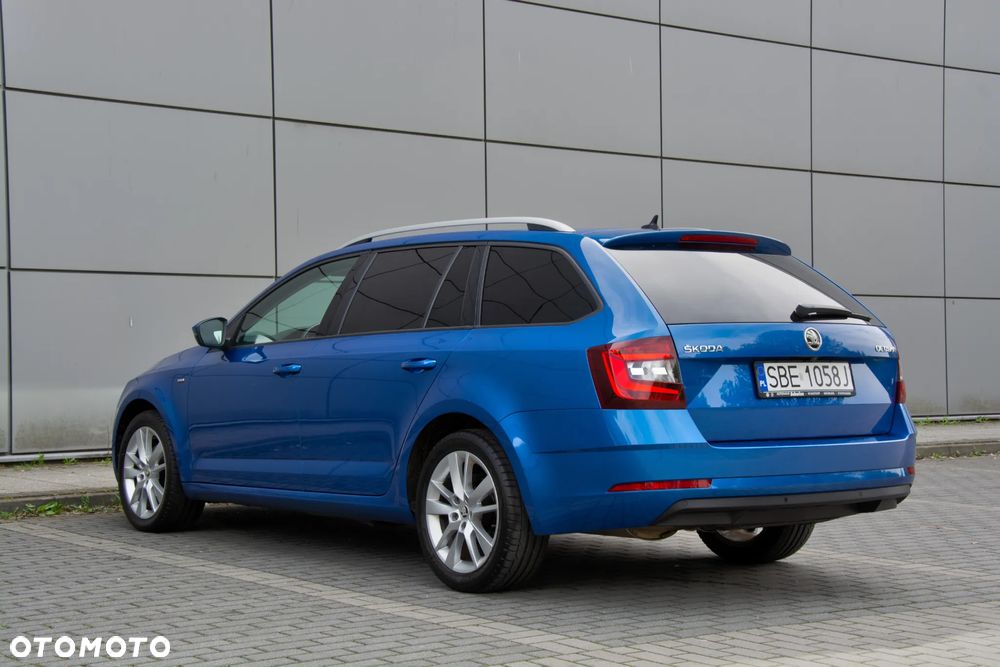 Skoda Octavia Combi 2.0 TDI DSG Drive - 5