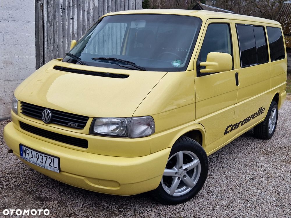 Volkswagen Caravelle - 2