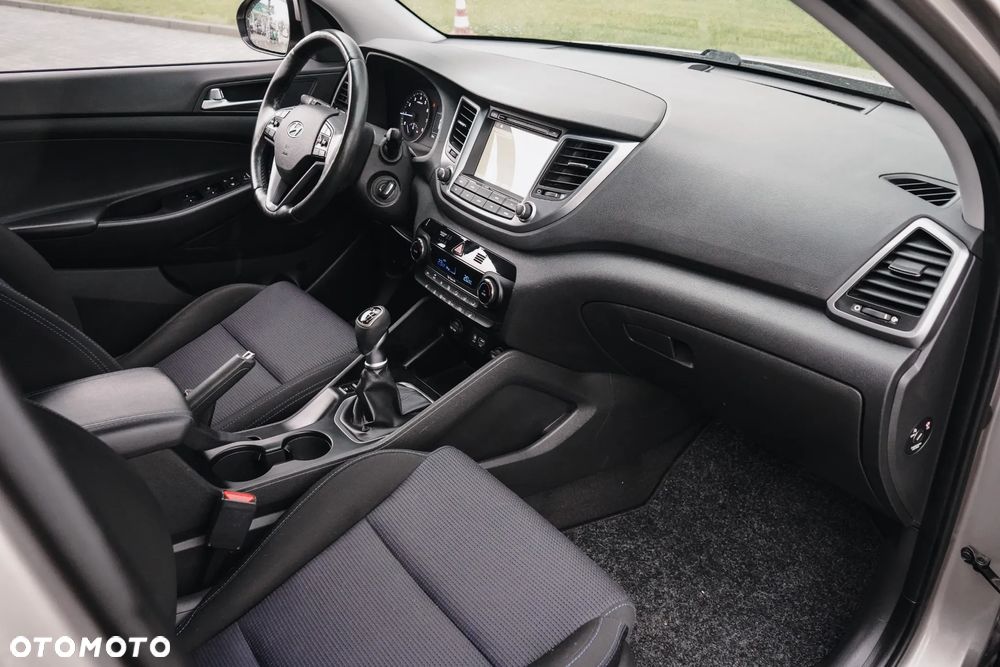 Hyundai Tucson 1.6 GDi 2WD Trend - 22