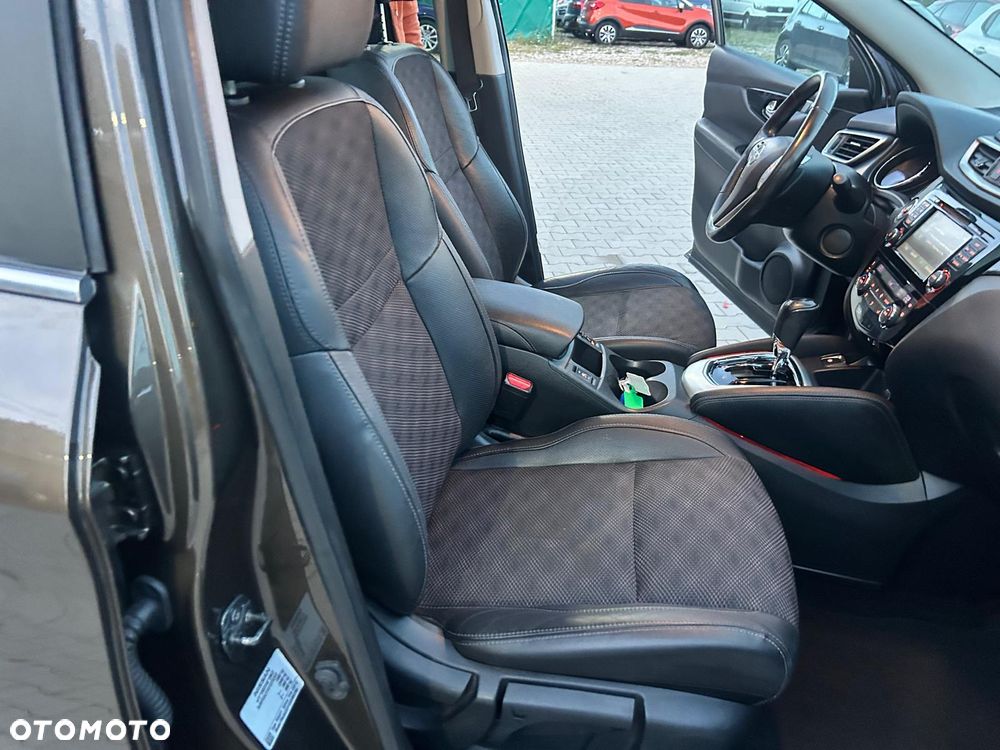 Nissan Qashqai 1.6 Tekna CVT - 28