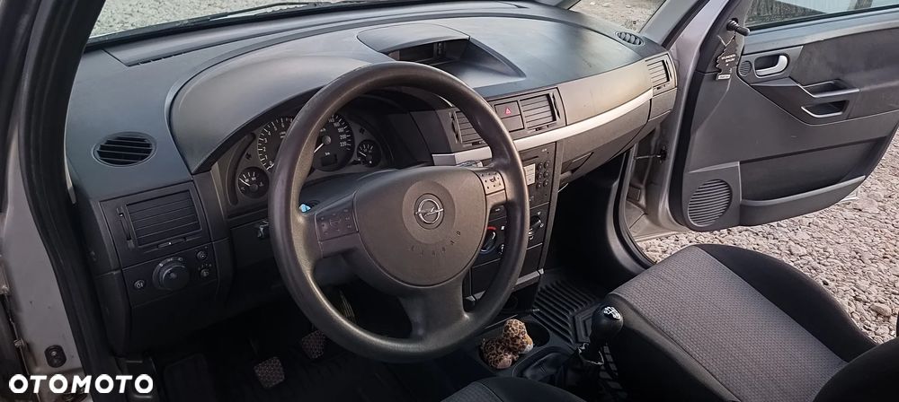 Opel Meriva - 16