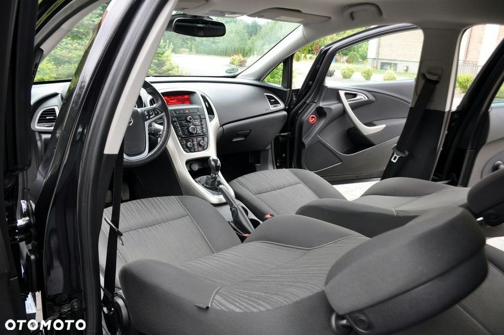 Opel Astra - 27