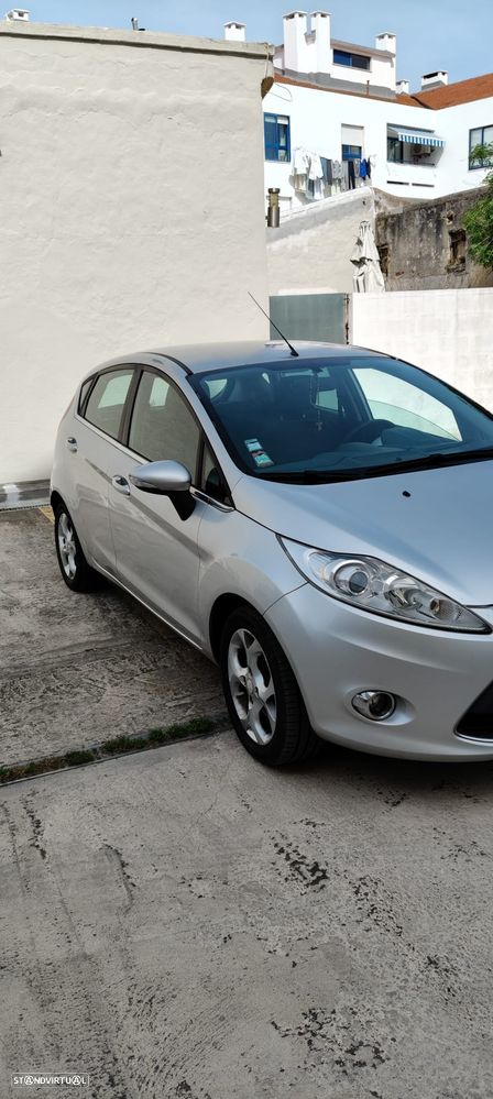 Ford Fiesta 1.4 TDCI Titanium - 10