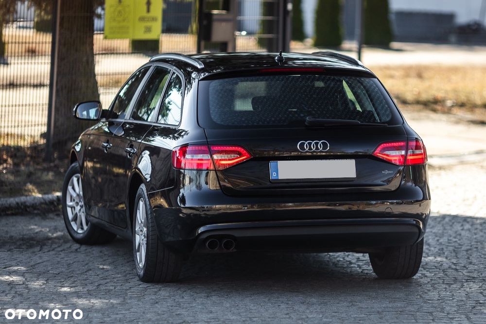 Audi A4 Avant 2.0 TDI DPF - 14