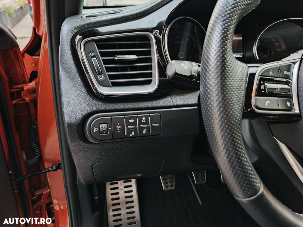 KIA Pro Ceed 2021 — imagine 9
