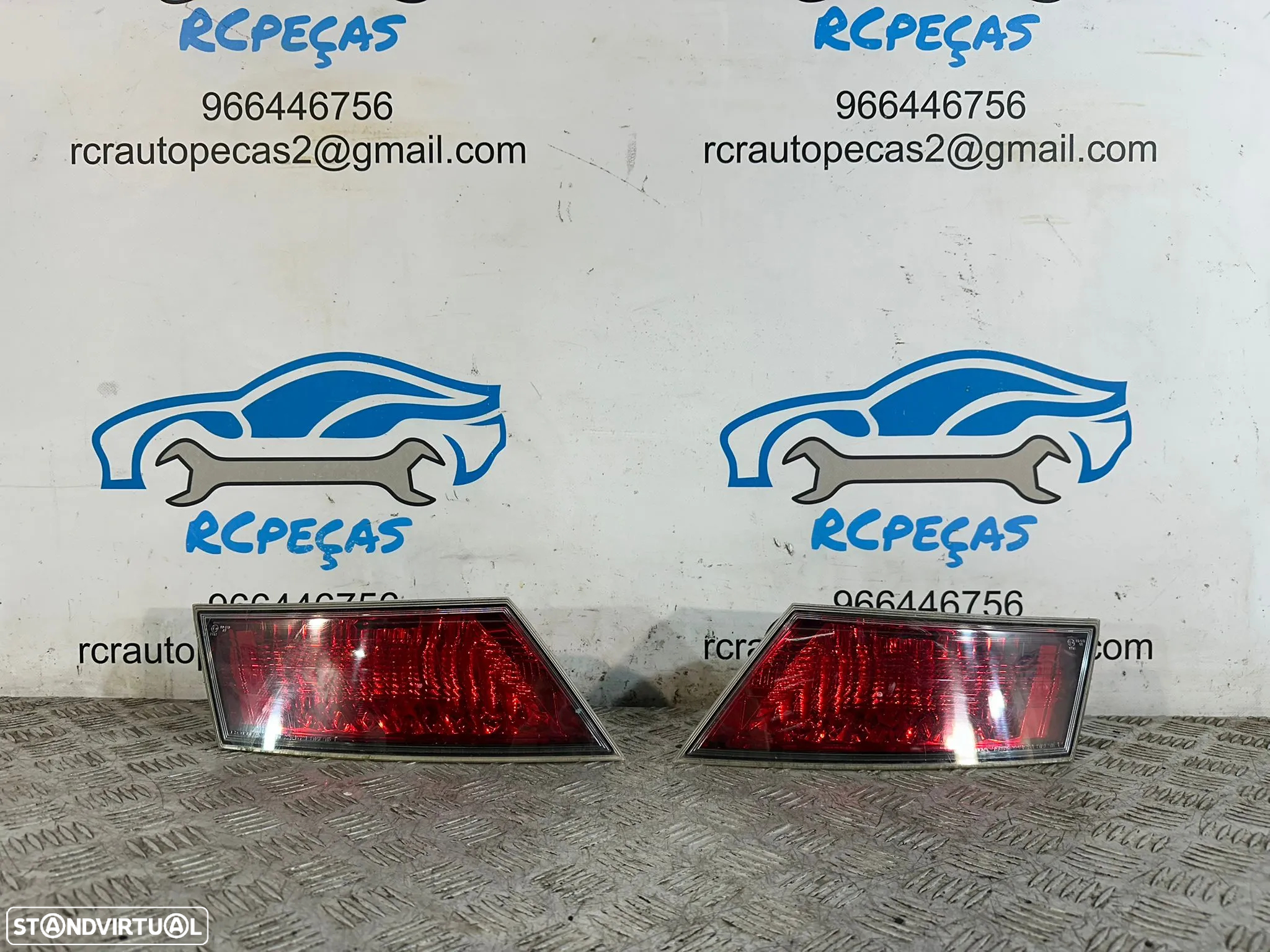 .Conjunto Farolins Mala Tras Traseiros Originais Honda Civic 8 FK FN MK8 VIII 2005 - 2011 - 2