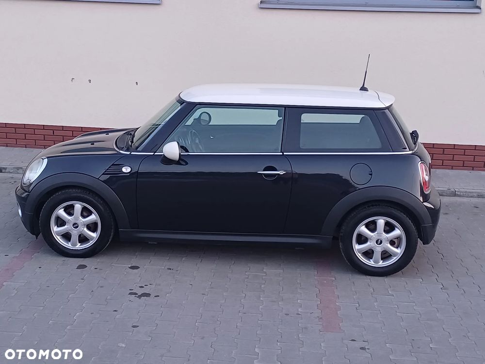 MINI ONE Standard - 18