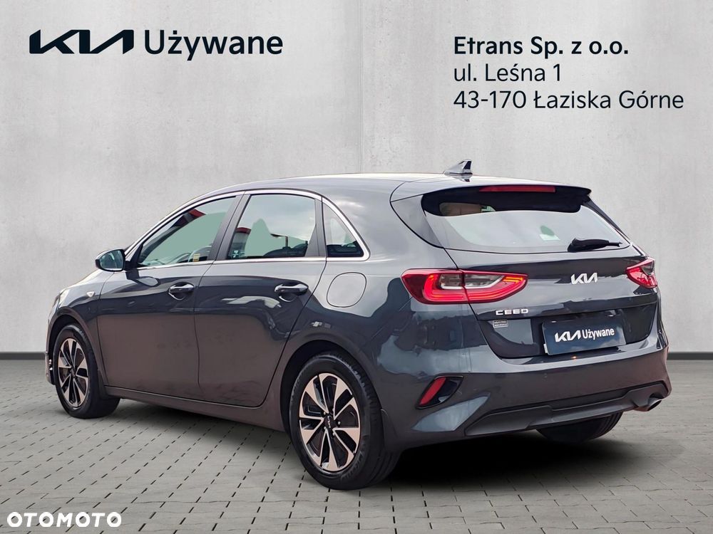Kia Ceed 1.5 T-GDI M - 3