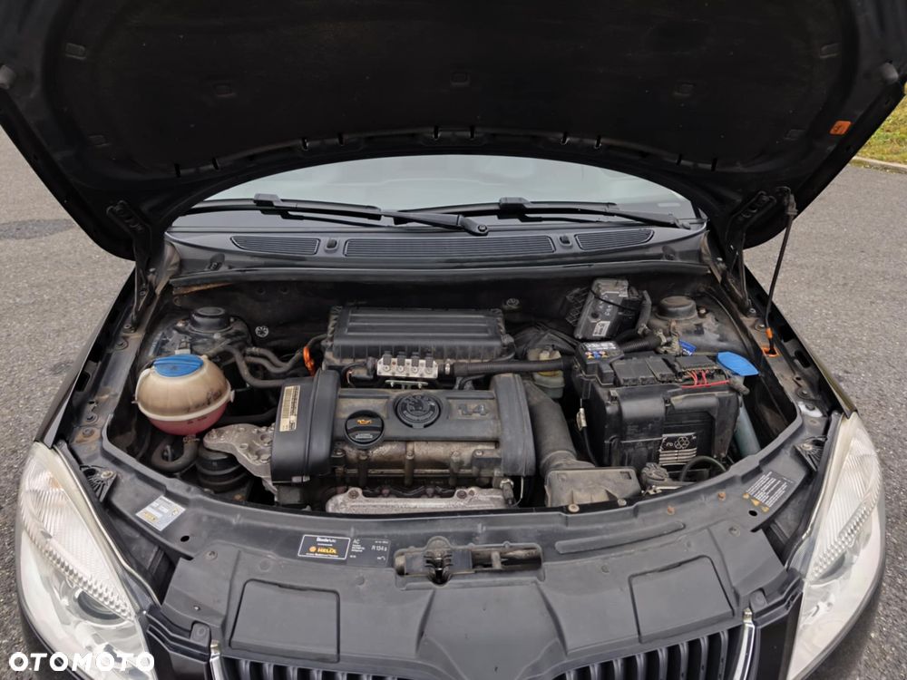 Skoda Fabia 1.4 16V Sport - 14