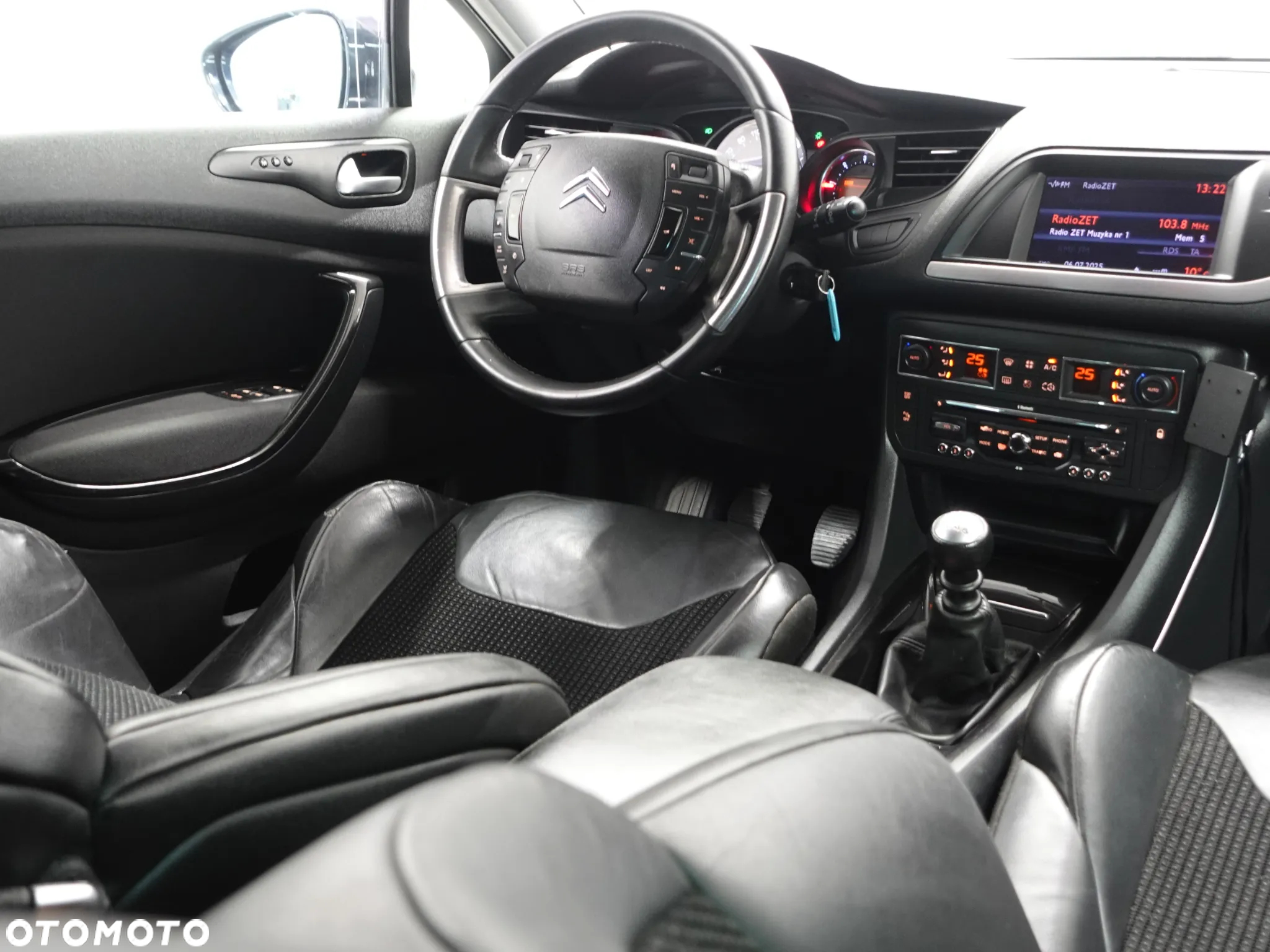 Citroën C5 Tourer HDi 165 FAP Exclusive - 33