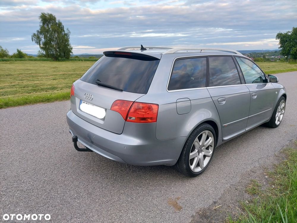 Audi A4 Avant 2.0 TDI - 4