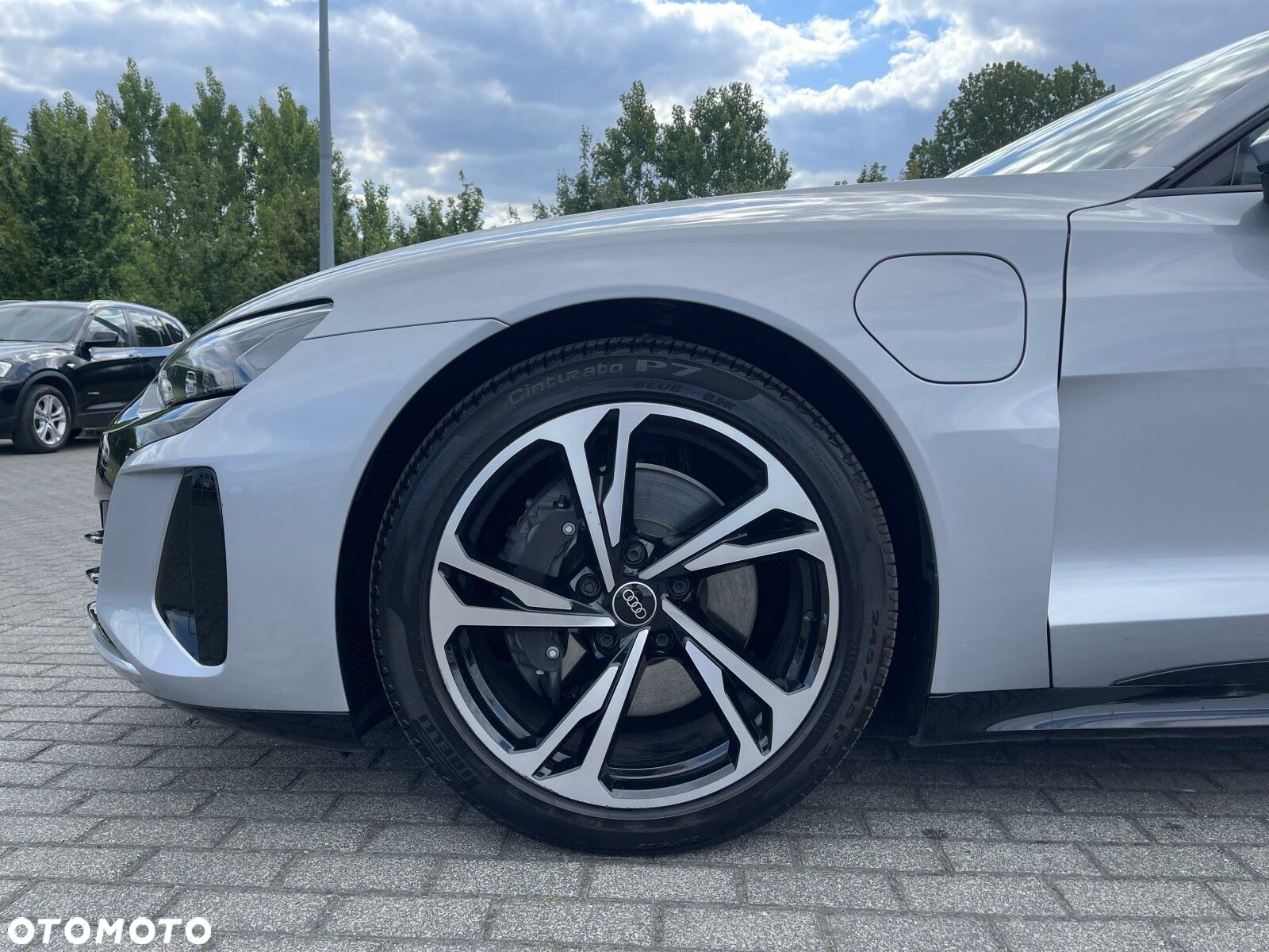 Audi e-tron GT - 25