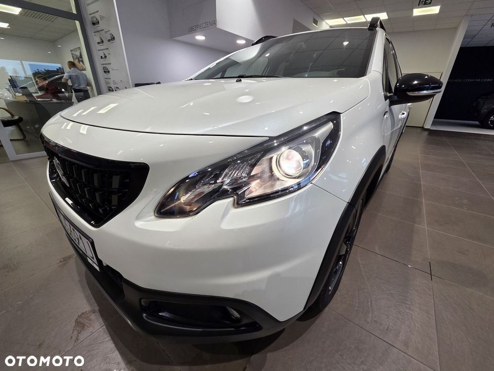 Peugeot 2008 1.2 PureTech Allure S&S - 28