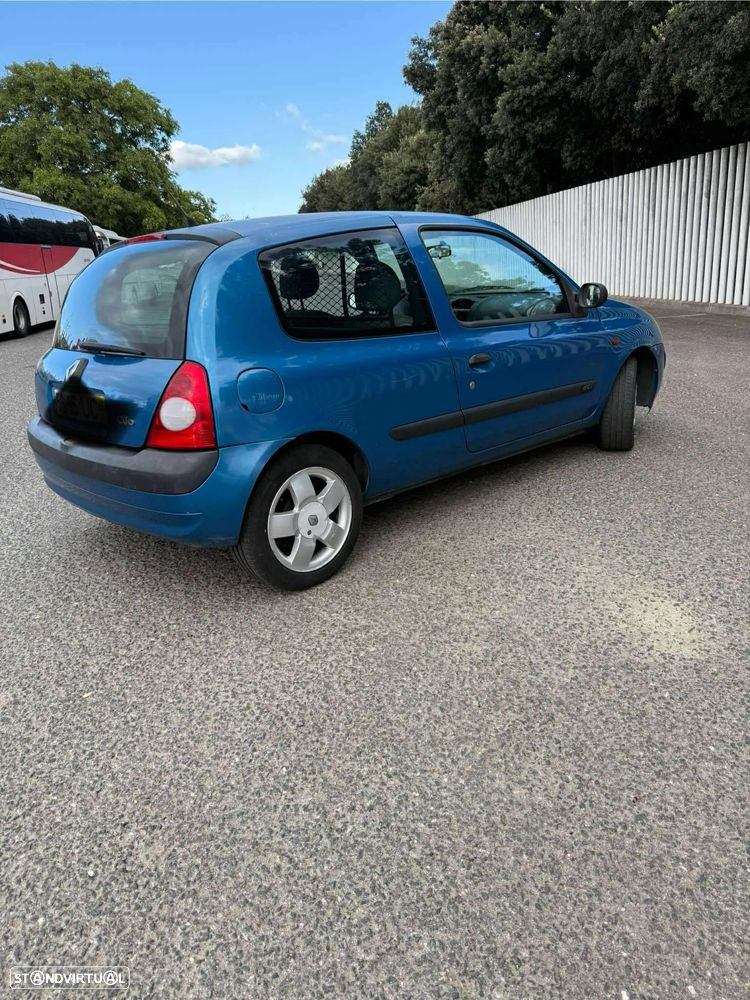Renault Clio 1.5 dCi Privilège - 6