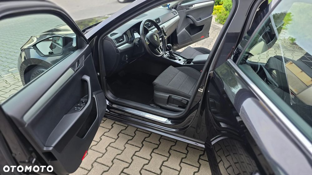 Skoda Superb 2.0 TDI Style DSG - 13