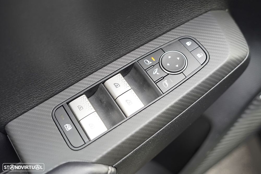 Mitsubishi Outlander 2.4 PHEV Intense - 21