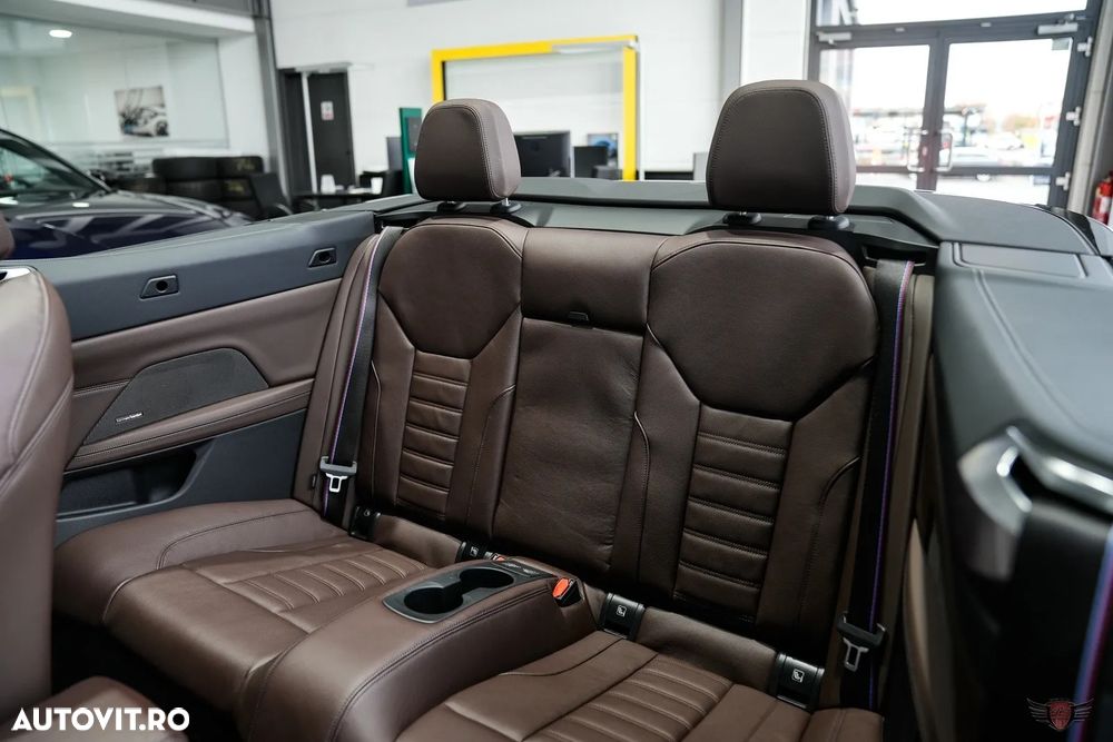 BMW M4 M440i xDrive Cabrio - 26