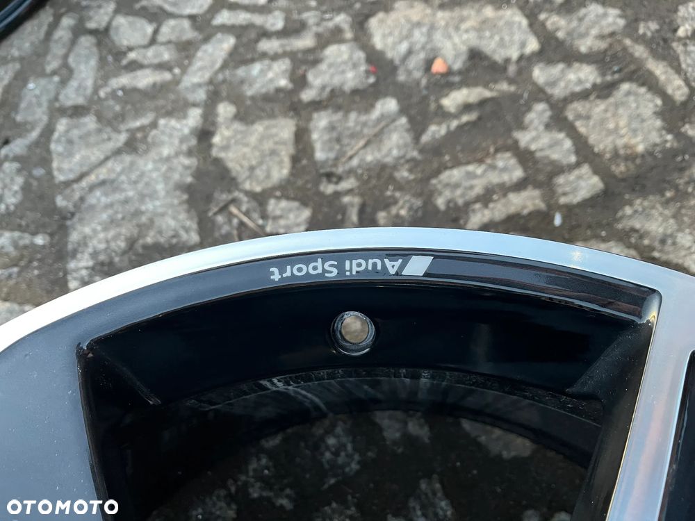 Felgi Audi Q7 9J x 20 ET 33 4M 4M0601025M 4szt. - 6