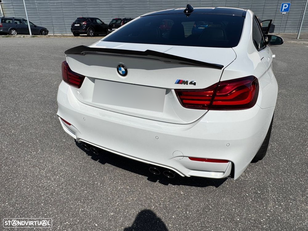 BMW M4 Auto - 10