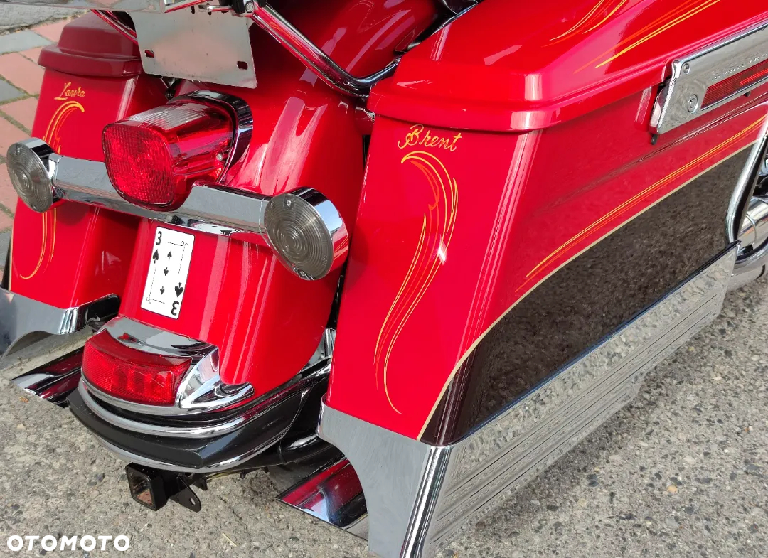 Harley-Davidson Touring Electra Glide - 17