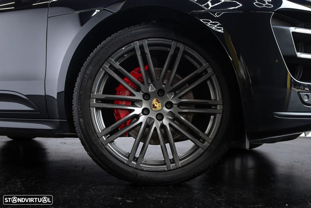 Porsche Macan Turbo PDK - 3
